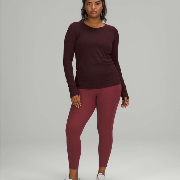 Lululemon Pants - Lululemon Base Pace High-Rise Running Tight 25"
Mulled Wine